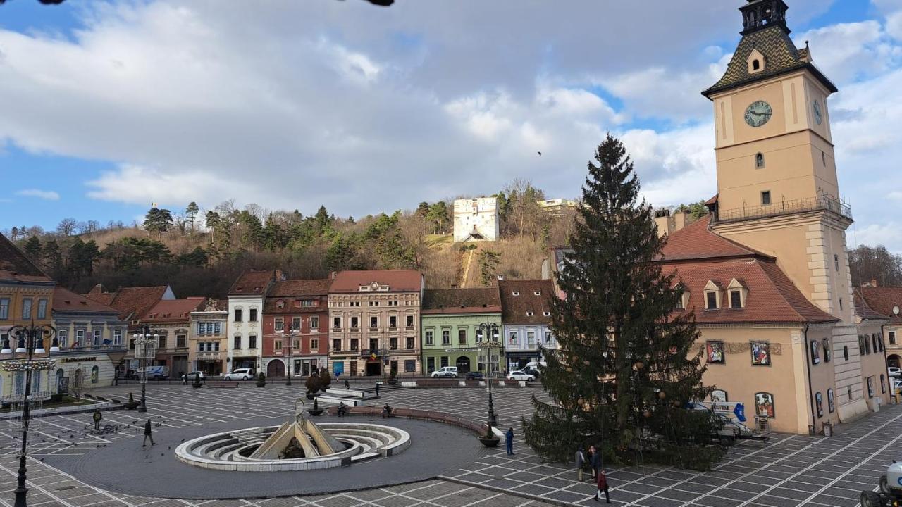 4 Rooms Piata Sfatului Braşov Eksteriør bilde