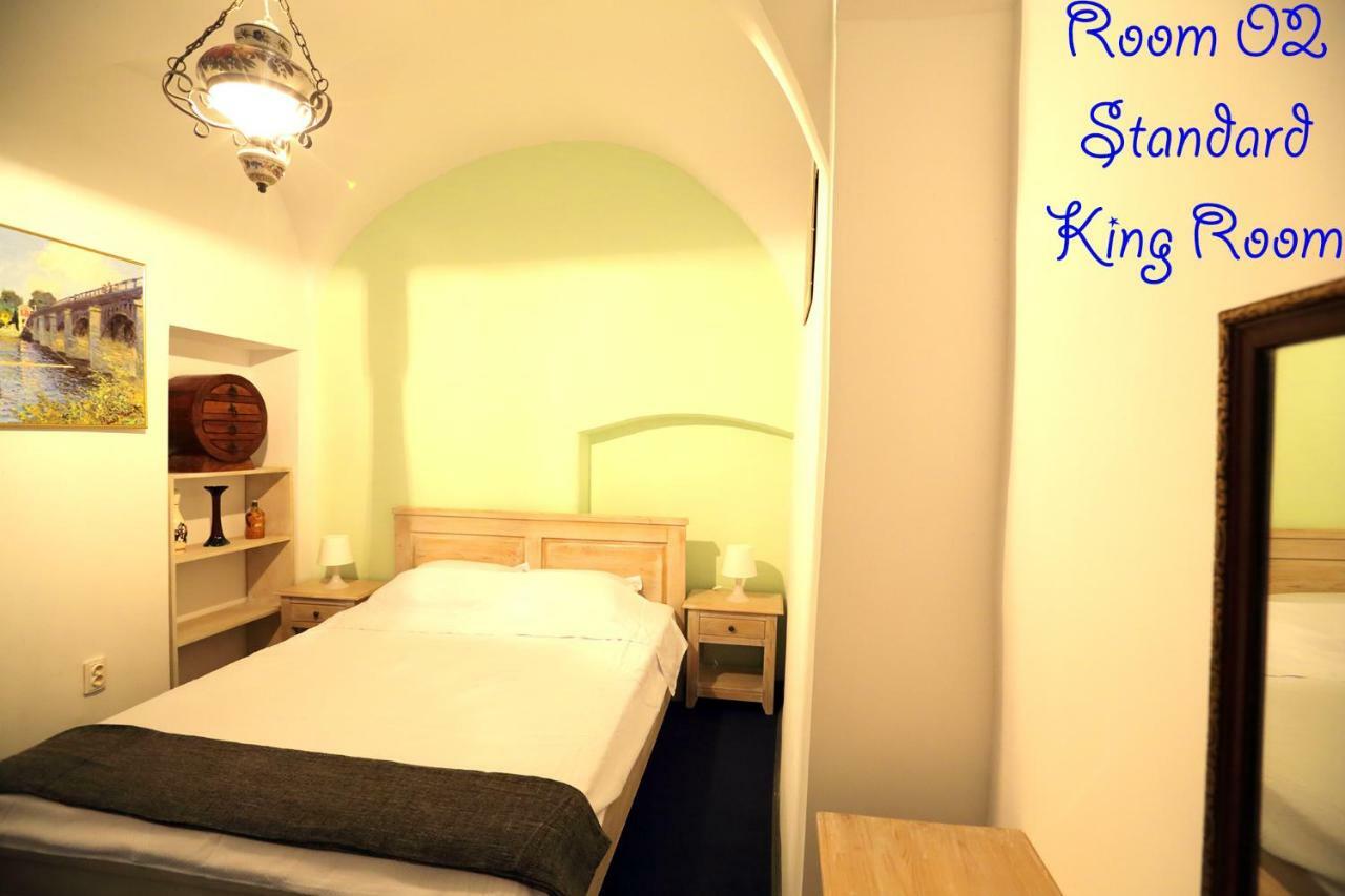 4 Rooms Piata Sfatului Braşov Eksteriør bilde