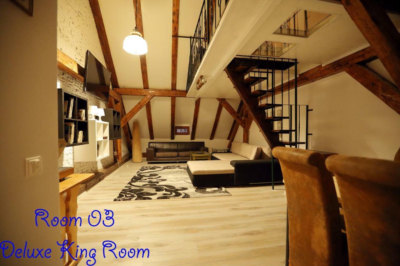 4 Rooms Piata Sfatului Braşov Eksteriør bilde